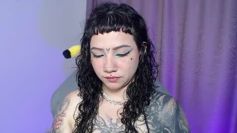 Snapshot of sweetcrime chatting on 05-28-26, 04:32 Independent model online show from 05-28-26, 04:32
