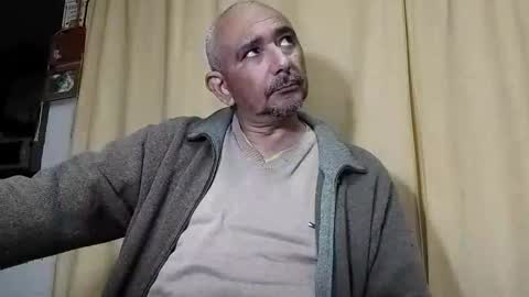 Snapshot of sweetcuervo chatting on 10-28-25, 04:05 sweetcuervo independent model online show from 10-28-25, 04:05