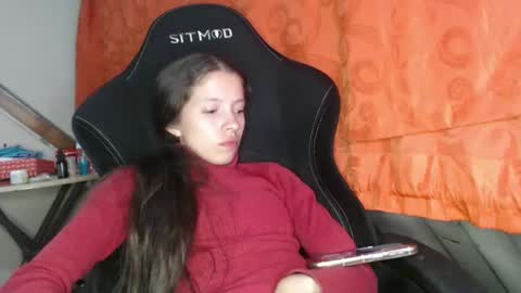 Snapshot of sweetdam12 chatting on 12-18-24, 11:30 sweetdam12 online show from 12-18-24, 11:30