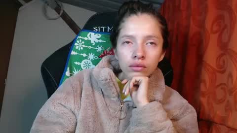 Snapshot of sweetdam12 chatting on 12-30-24, 08:25 sweetdam12 online show from 12-30-24, 08:25