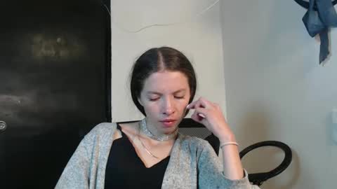 Snapshot of sweetdam12 chatting on 01-03-25, 09:15 sweetdam12 online show from 01-03-25, 09:15