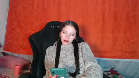 Snapshot of sweetdam12 chatting on 01-17-25, 11:40 sweetdam12 online show from 01-17-25, 11:40