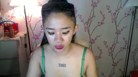 Danni online show from 01-06-25, 01:08