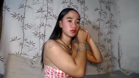 Danni online show from 11-13-25, 07:51