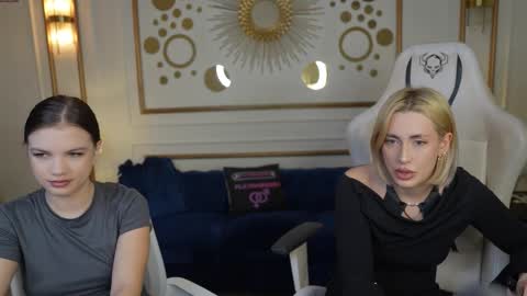 Amelia online show from 12-14-25, 11:15