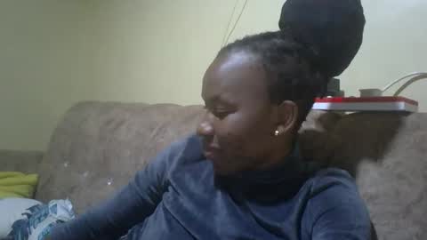 sweetdiva2012 online show from 01-10-26, 07:48