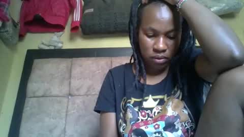 sweetdiva2012 online show from 02-15-26, 12:47