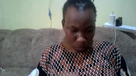 sweetdiva2012 online show from 06-26-26, 09:14