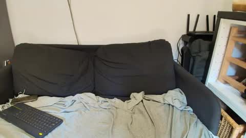Snapshot of sweetdyzy chatting on 04-18-26, 07:23 Sweet Dyzy online show from 04-18-26, 07:23