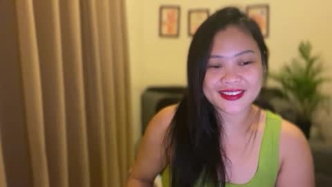 Snapshot of sweetestsmile_ chatting on 09-14-25, 01:54 Khaye online show from 09-14-25, 01:54