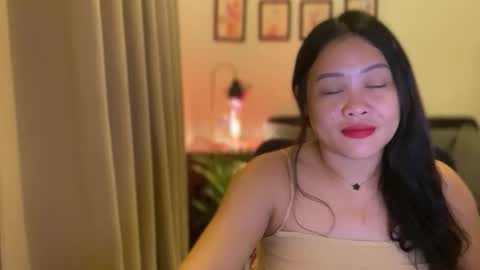 Snapshot of sweetestsmile_ chatting on 09-27-25, 02:00 Khaye online show from 09-27-25, 02:00