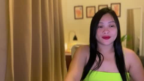 Snapshot of sweetestsmile_ chatting on 06-25-26, 10:31 Khaye online show from 06-25-26, 10:31