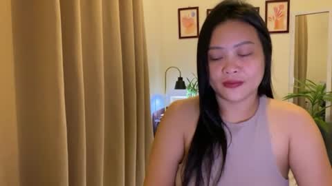 Snapshot of sweetestsmile_ chatting on 07-14-26, 02:01 Khaye online show from 07-14-26, 02:01
