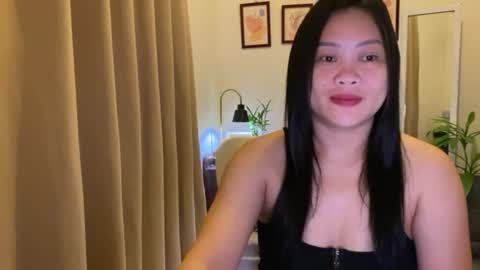 Snapshot of sweetestsmile_ chatting on 07-19-26, 12:47 Khaye online show from 07-19-26, 12:47