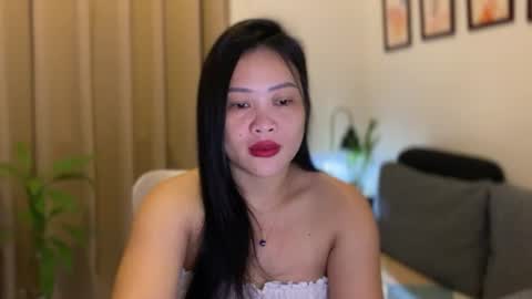 Snapshot of sweetestsmile_ chatting on 08-06-26, 12:23 Khaye online show from 08-06-26, 12:23