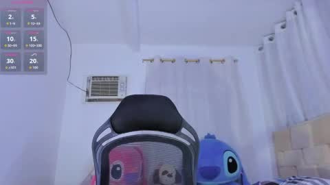 Snapshot of sweetfabianaxl chatting on 05-15-26, 12:28 Fabiana online show from 05-15-26, 12:28