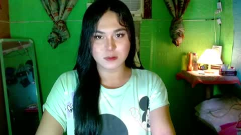 Snapshot of sweetgirl_kathy chatting on 05-30-26, 05:43 Kathy online show from 05-30-26, 05:43