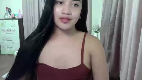Snapshot of sweetgirly_jessa chatting on 04-23-26, 12:29 sweetgirly_jessa online show from 04-23-26, 12:29