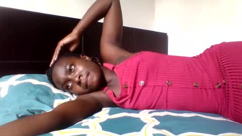 Snapshot of sweetgurl05 chatting on 07-04-26, 11:49 sweetgurl05 online show from 07-04-26, 11:49