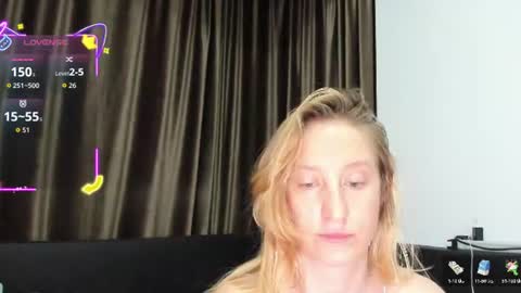 Snapshot of sweethornytanya chatting on 07-12-26, 01:29 sweethornytanya online show from 07-12-26, 01:29
