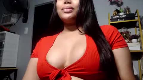 Snapshot of sweethotgirl_maexxx chatting on 03-26-26, 07:52 Mae online show from 03-26-26, 07:52