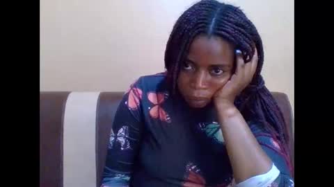 sweetib1 online show from 10-22-25, 09:09