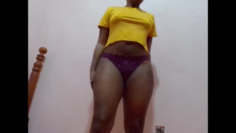 sweetib1 online show from 01-10-26, 04:47