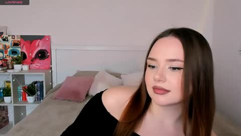 Hannah online show from 05-13-26, 02:14