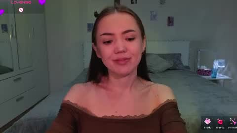 Snapshot of sweetieee_kira chatting on 06-29-26, 01:22 sweetieee_kira online show from 06-29-26, 01:22