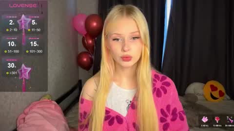 sweetie Lisa3 online show from 12-10-24, 08:51
