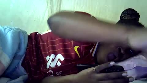 Snapshot of sweetielonglips chatting on 01-12-26, 07:46 sweetielonglips online show from 01-12-26, 07:46