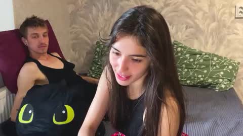 Snapshot of sweetiepipe chatting on 07-05-26, 10:55 Welcome to our room We are Renata21 and Bogdan 24 online show from 07-05-26, 10:55