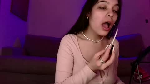 Blu Sweets online show from 02-24-25, 06:36