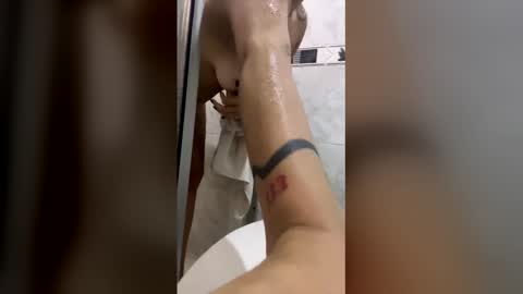 Snapshot of sweetkat12 chatting on 03-31-26, 06:52 sweetkat12 online show from 03-31-26, 06:52