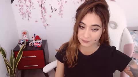 karen online show from 10-25-25, 05:19