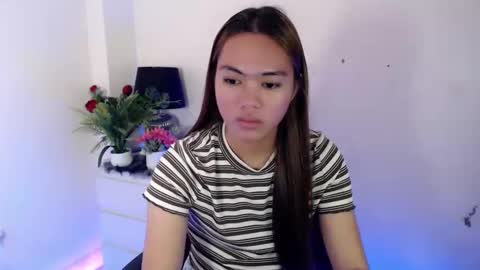 Snapshot of sweetkayexx chatting on 02-19-26, 04:30 SWEET KEYA online show from 02-19-26, 04:30