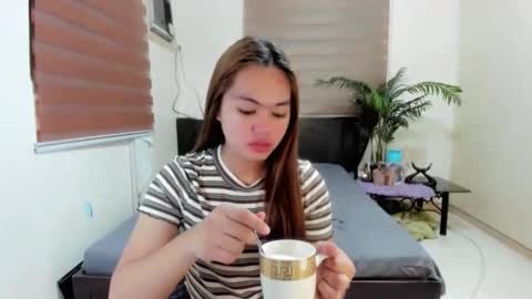 Snapshot of sweetkayexx chatting on 02-21-26, 10:38 SWEET KEYA online show from 02-21-26, 10:38