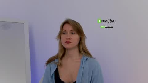 SweetKira1 online show from 04-01-26, 11:00