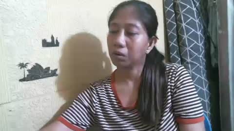 Snapshot of sweetkriss4u chatting on 12-10-24, 07:54 Chris online show from 12-10-24, 07:54