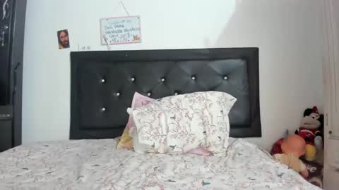 Camilo online show from 12-18-24, 10:02