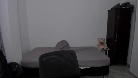 Lian online show from 02-04-26, 02:06