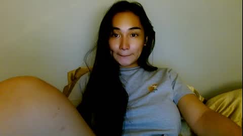 Lilly online show from 04-12-26, 02:44