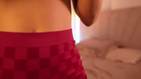 Snapshot of sweetlittlevenus chatting on 06-26-26, 10:14 Venus online show from 06-26-26, 10:14