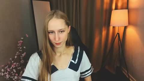 Snapshot of sweetllyshy chatting on 12-03-25, 09:46 sweetllyshy online show from 12-03-25, 09:46