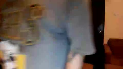 Zoe online show from 10-23-25, 04:56