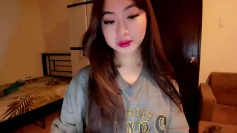 Zoe online show from 10-29-25, 05:20