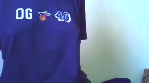 Snapshot of sweetlynn1 chatting on 05-23-26, 11:25 sweetlynn1 online show from 05-23-26, 11:25