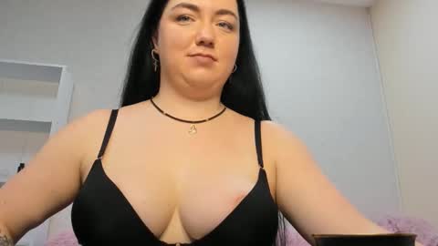 Snapshot of sweetmarylove chatting on 01-30-25, 12:06 sweetmarylove online show from 01-30-25, 12:06