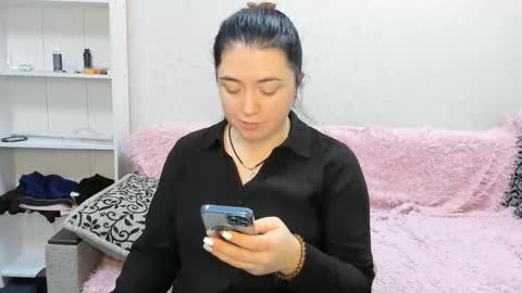 Snapshot of sweetmarylove chatting on 02-01-25, 09:21 sweetmarylove online show from 02-01-25, 09:21