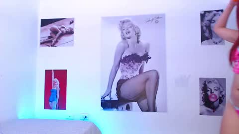 Snapshot of sweetmia_25 chatting on 02-27-25, 03:48 MIA online show from 02-27-25, 03:48